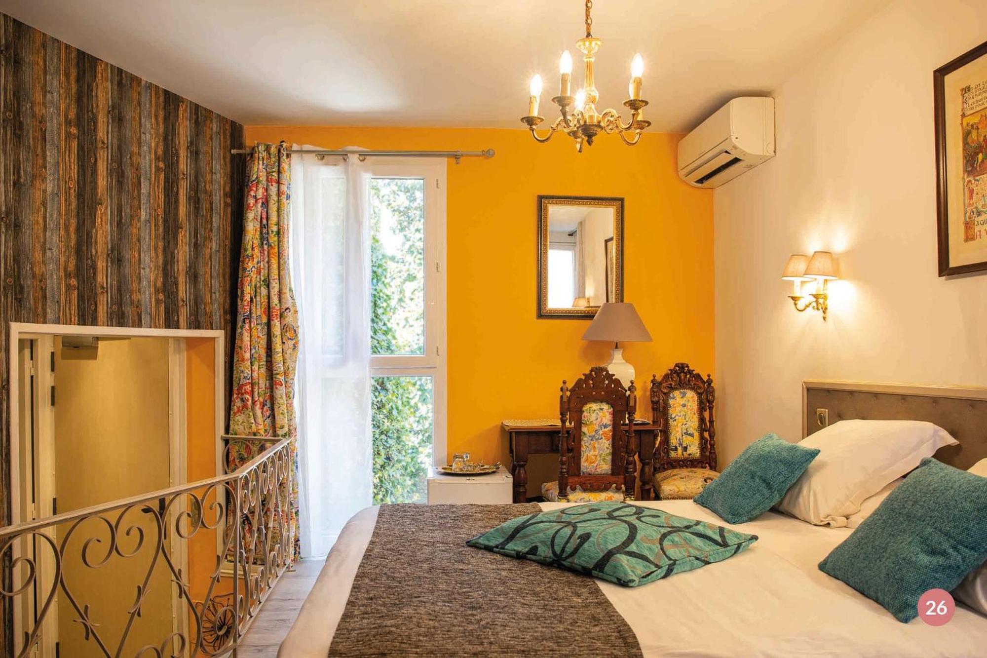 Hotel La Casa Pairal 4*