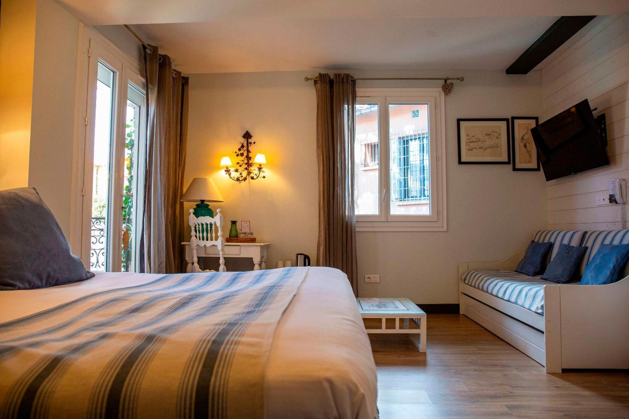 Hotel La Casa Pairal 4*
